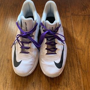 White Nike Air Max Infuriate Size 6Y